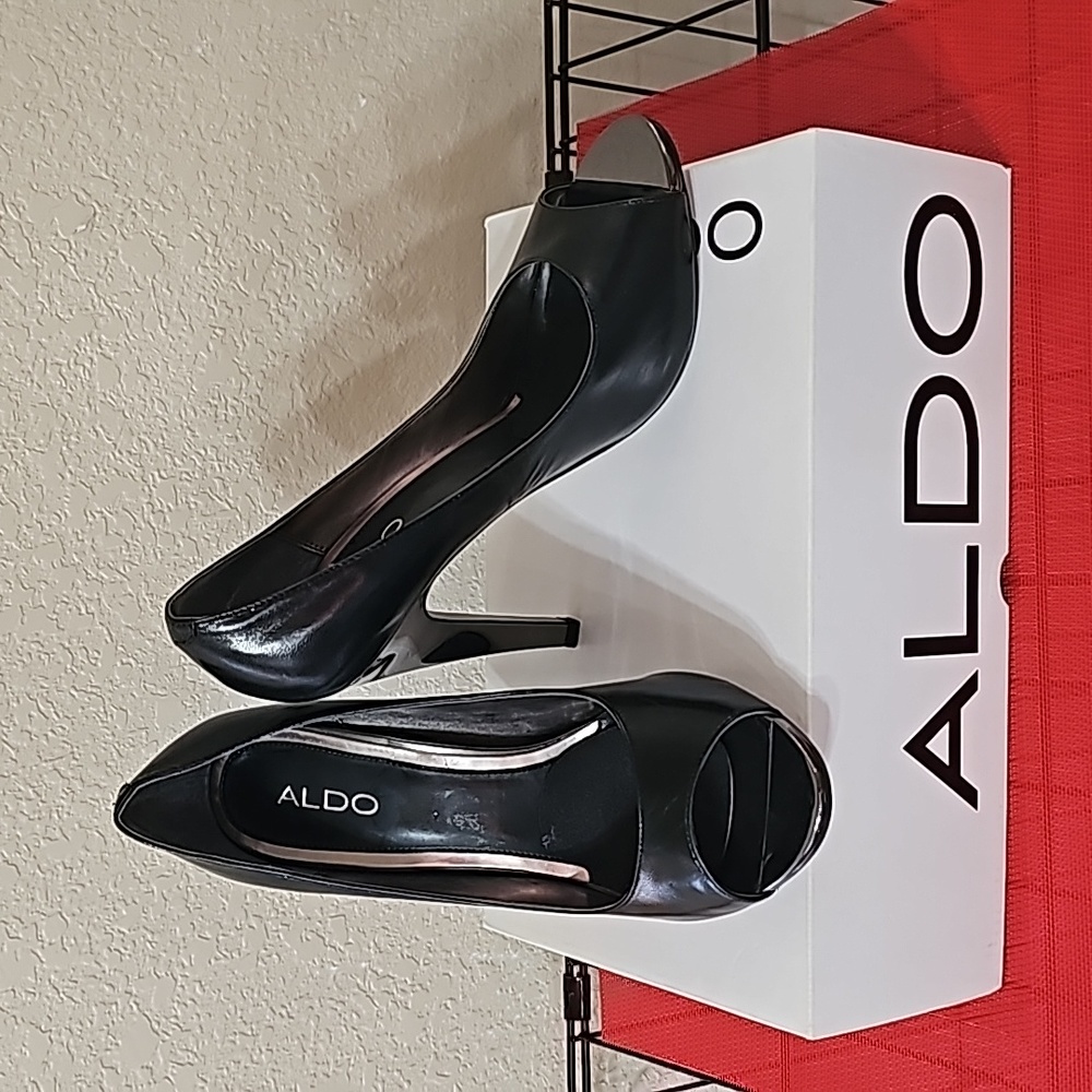 ALDO Peep Toe Heel